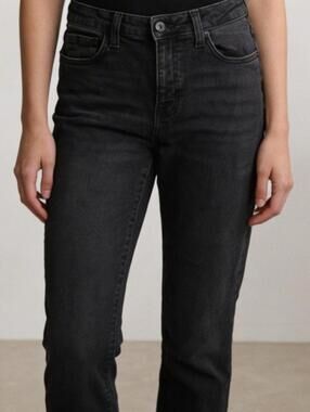 kendall and kylie jeans 26